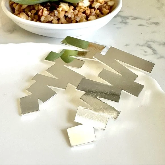 2/$30🌵 Silver Mirror Zig Zag Earrings Statement Tribal Geometric Aztec Gift NEW - Picture 8 of 11